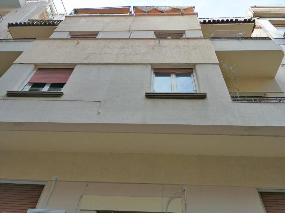 Downtown Quiet Apartment On A Pedestrian Street เอเธนส์ ภายนอก รูปภาพ